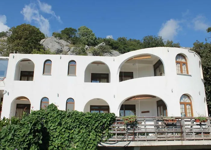 Pataki Guesthouse